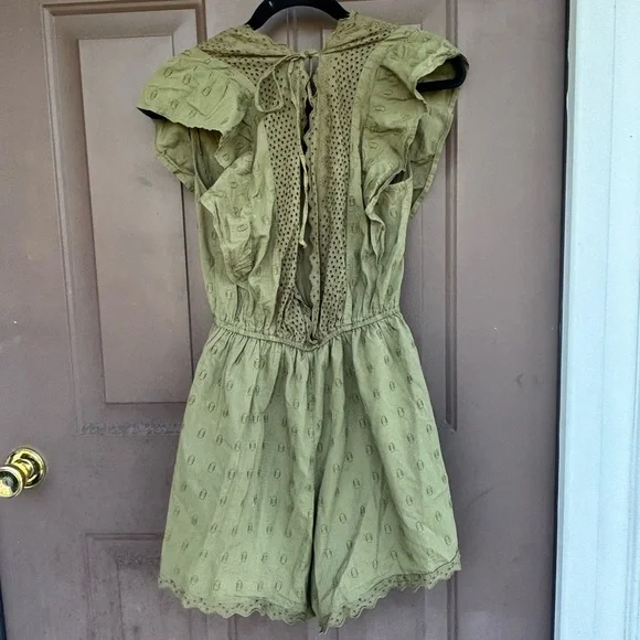 American Eagle Outfitters Eyelet Romper - Picture 2 of 4